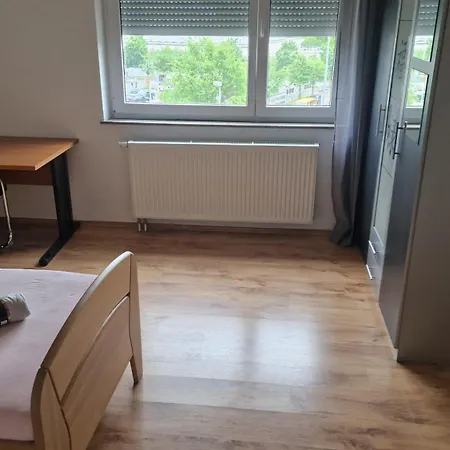 & * Schwäbisch Gmünd